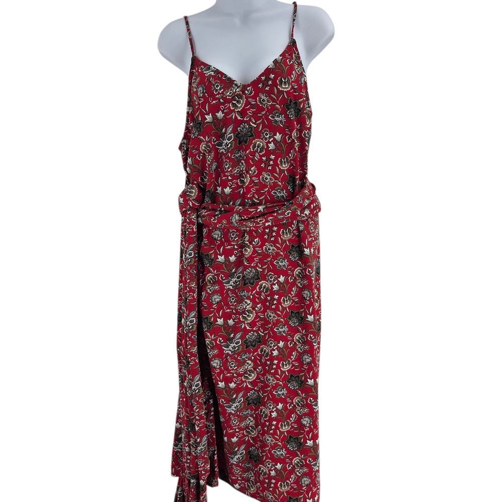 NTW Making The Cut Chic Floral Midi Dress in Red